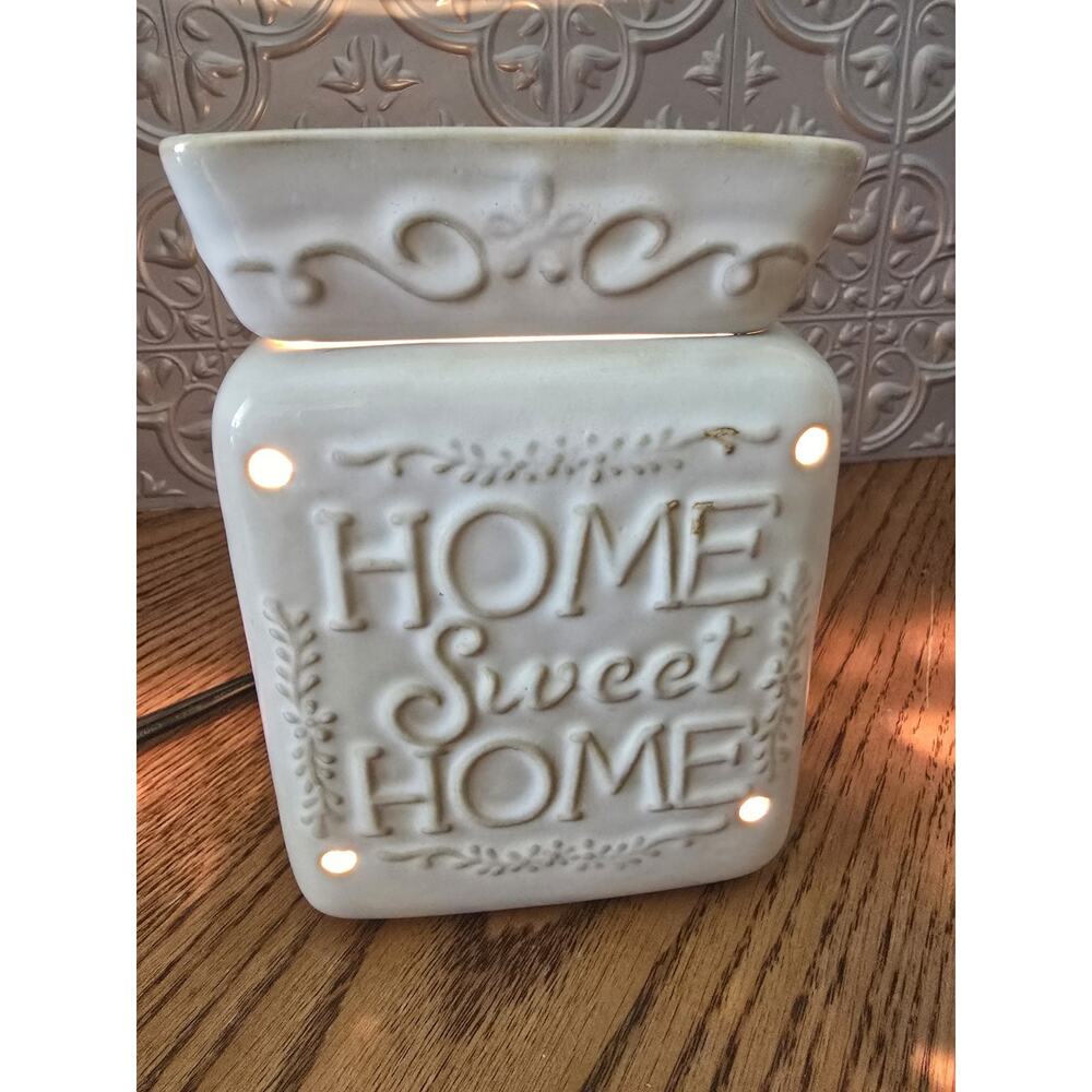 Intertek "HOME SWEET HOME" WAX BURNER Cream Country